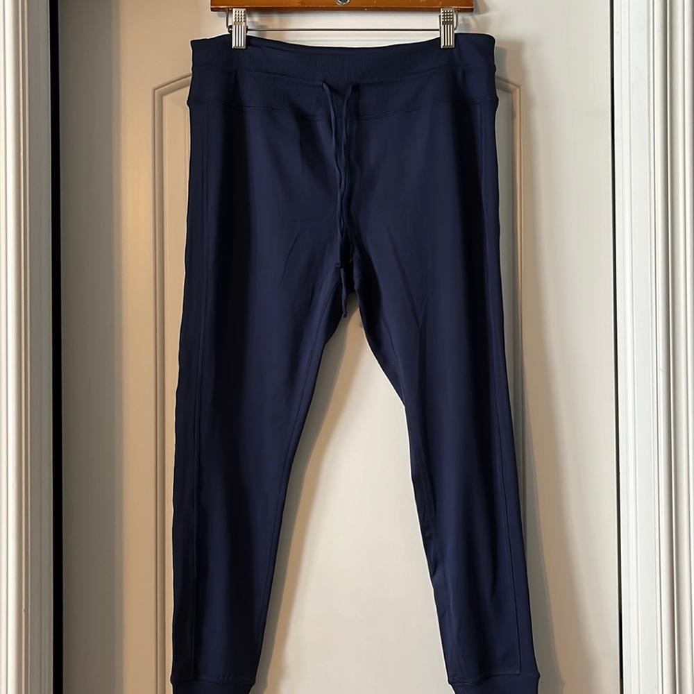 Zella jogger legging. XL. Navy blue. Never worn!